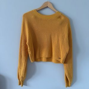 Hollister marigold yellow cropped knit sweater size medium